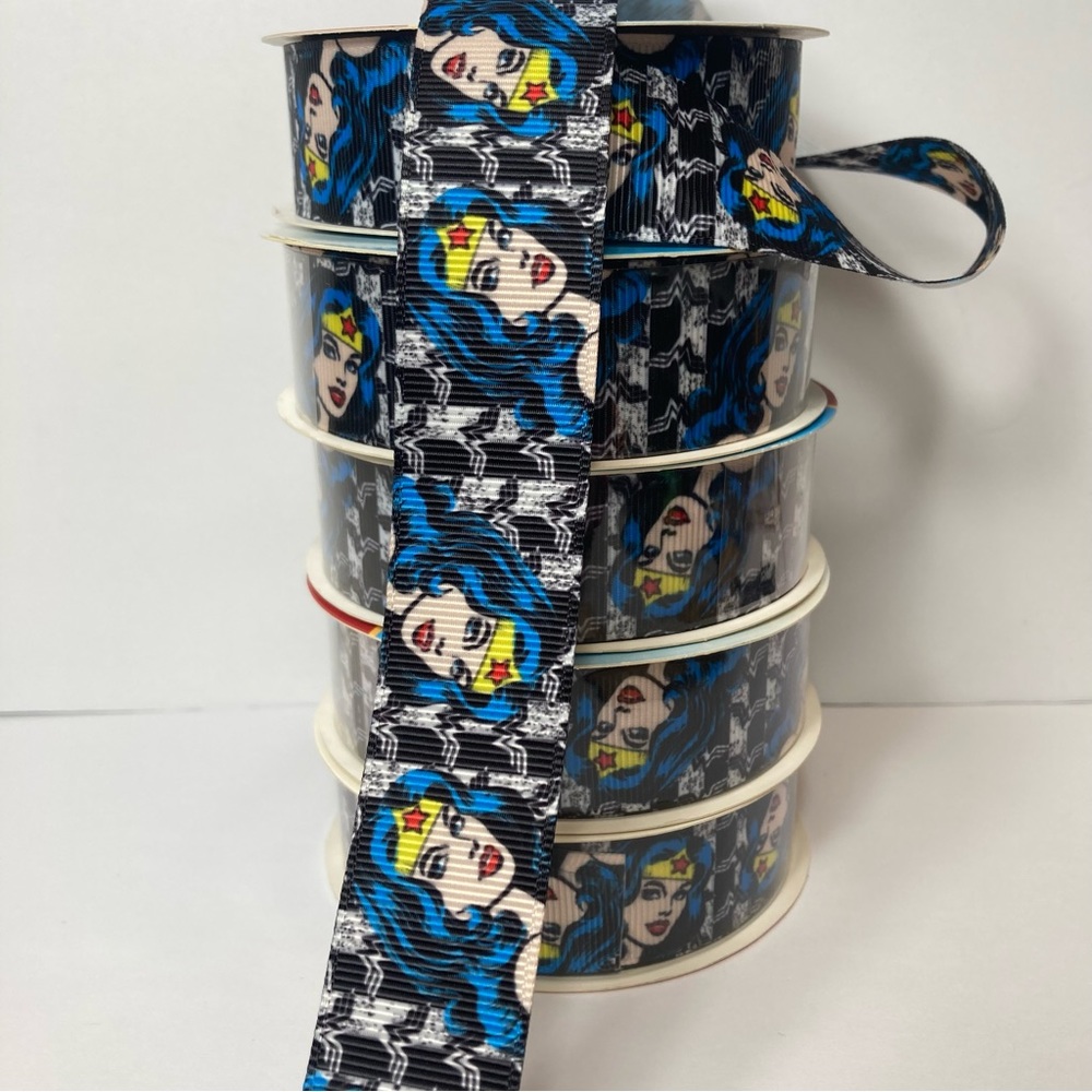 Wonder Woman DC Comics Printed Grosgrain Ribbon 5 Spools 1" 3yds Crafts - Picture 1 of 16